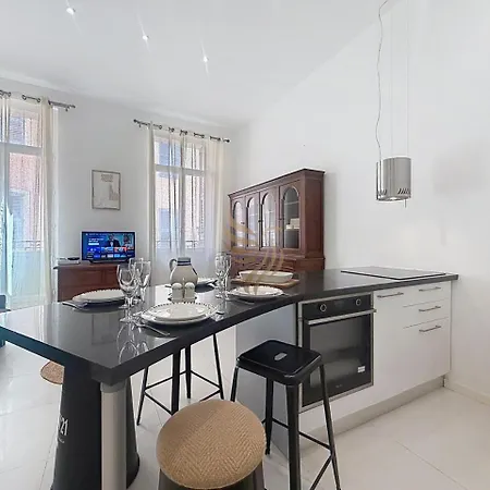 Urban 94 Wifi Clim 4 Personnes * Fréjus